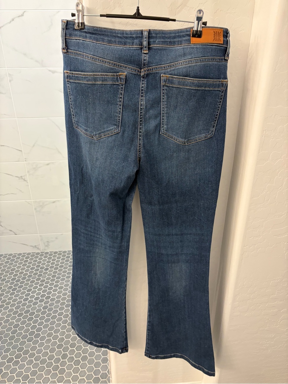 Reiss Women's Dark Blue Flare Jeans - Picture 4 of 6